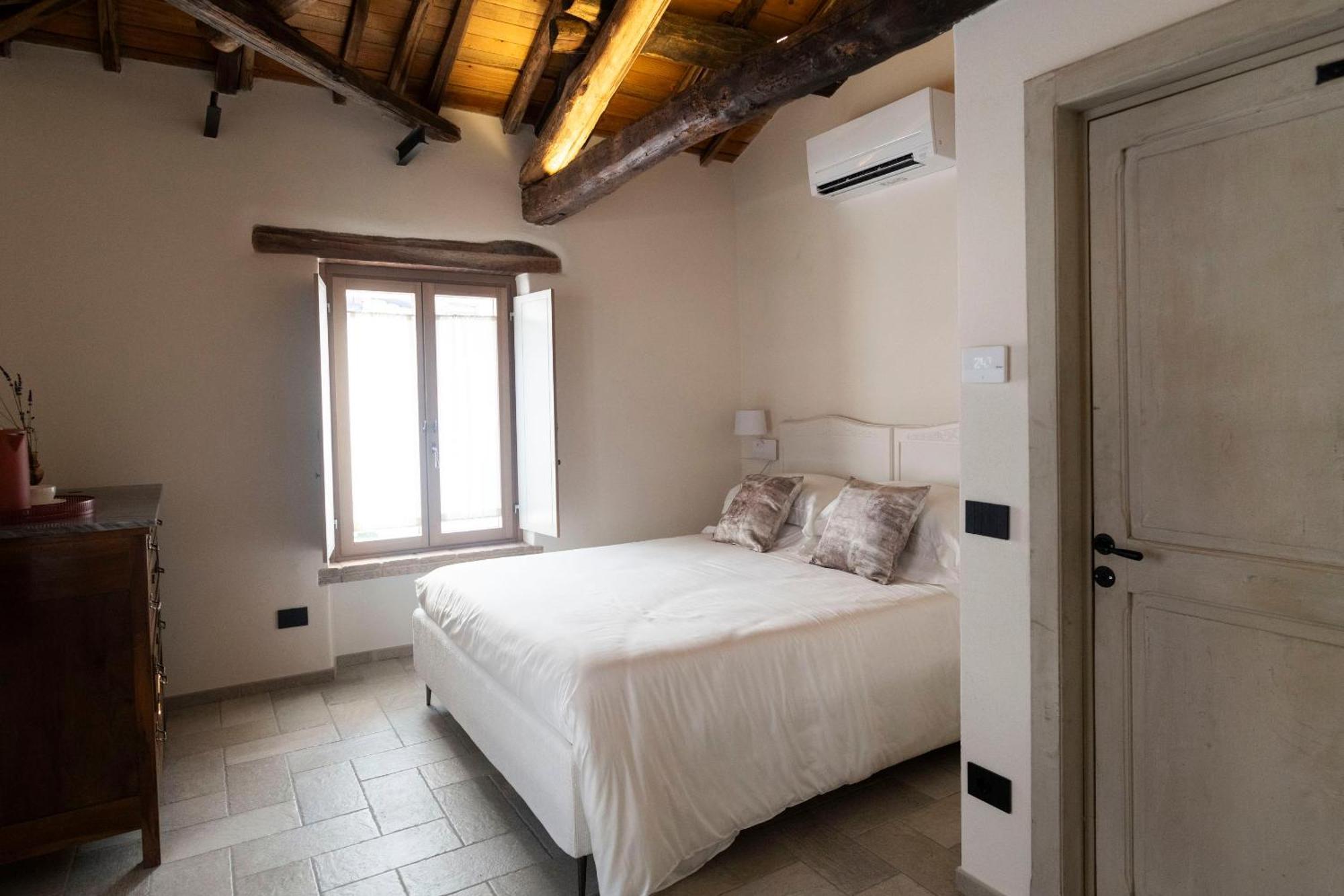 Hotel Liela - Ospitalita Di Borgata à Millesimo Extérieur photo